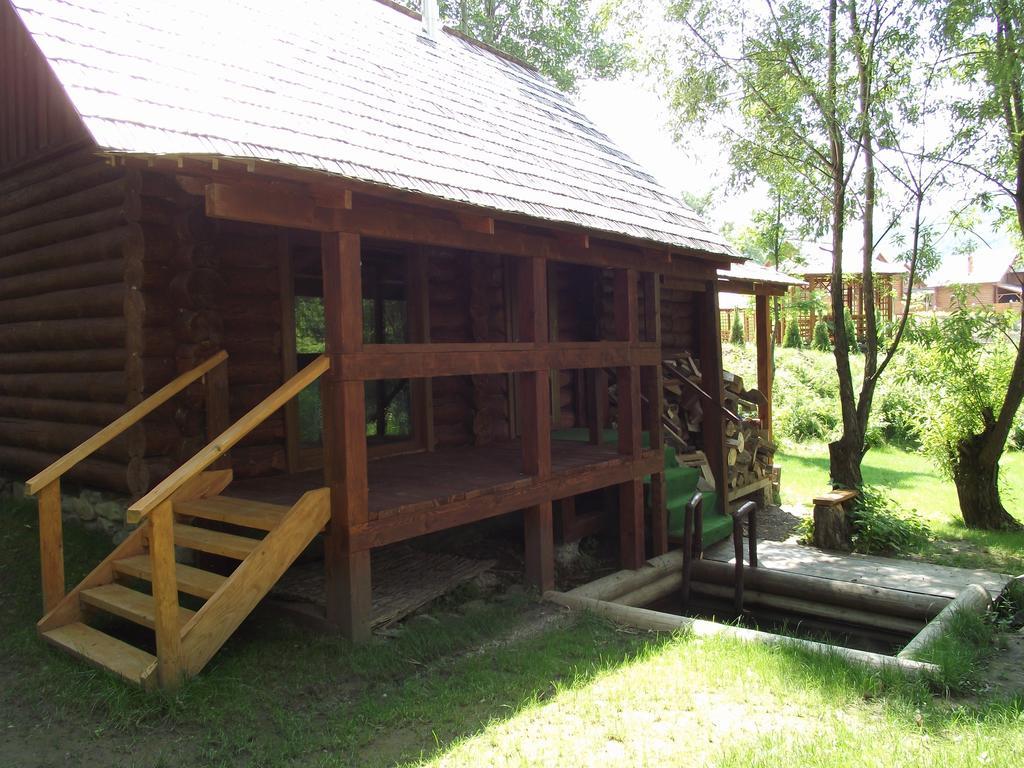 Spa Hotel Zoryani Karpaty Vyška Exteriér fotografie