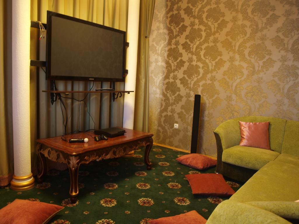 Spa Hotel Zoryani Karpaty Vyška Exteriér fotografie
